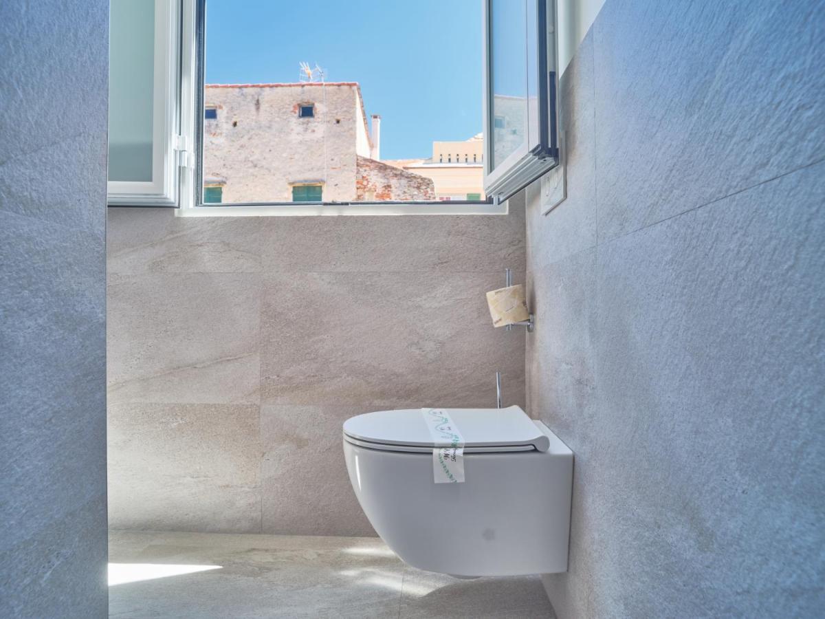 Family Room,1006472344:JPEG