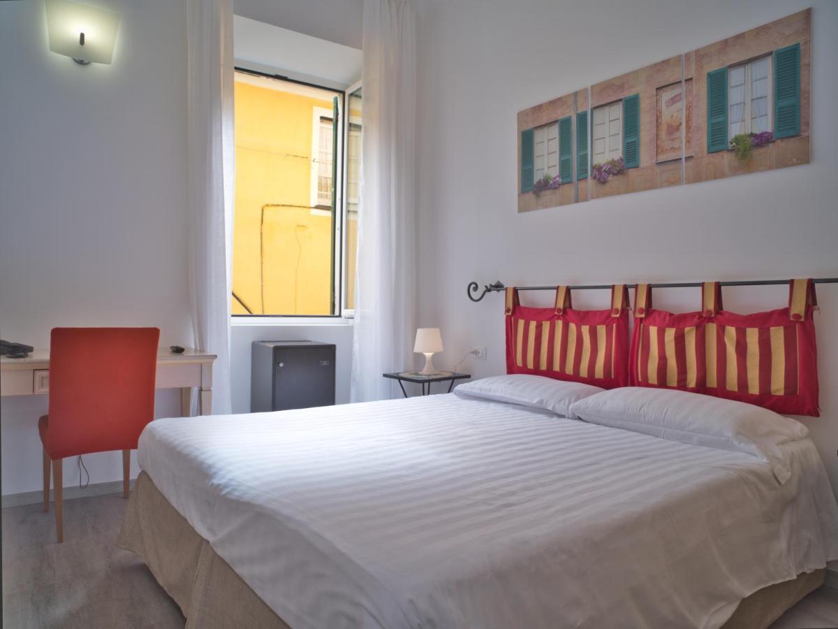 Double or Twin Room,1416410733:JPEG