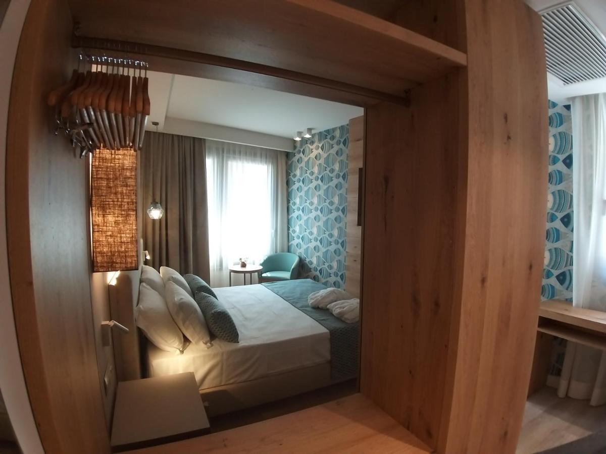 Standard Double Room,1013648620:JPEG