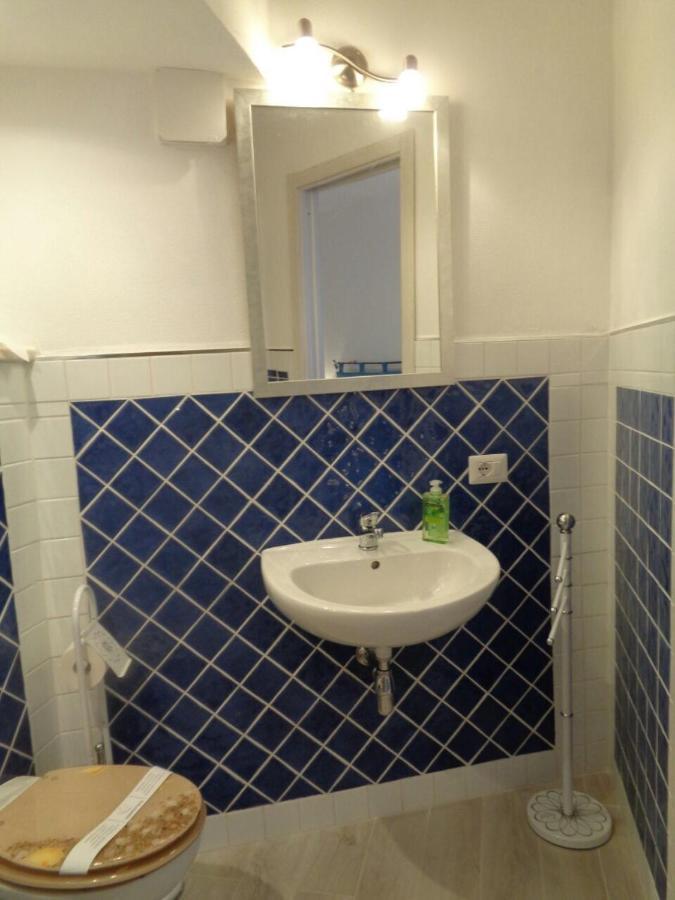 Camera Deluxe (2 Adulti + 1 Bambino)