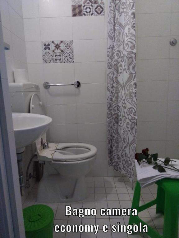 Economy Double or Twin Room