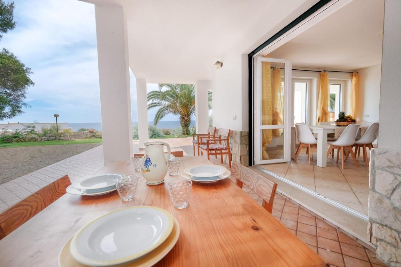 Villa con Vista Mare