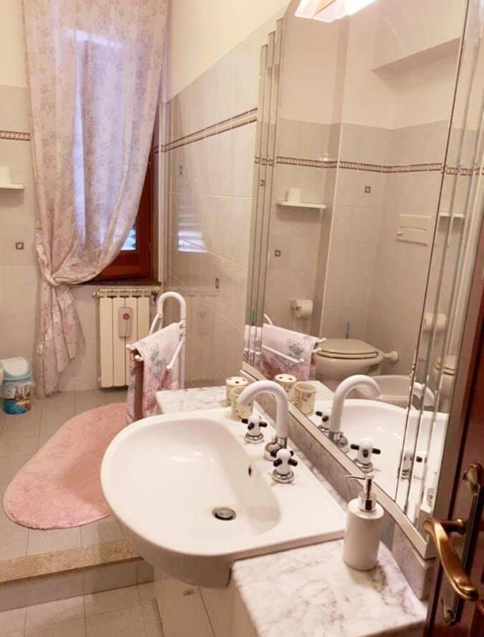 Camera Doppia con Letti Singoli con Bagno Privato Esterno
