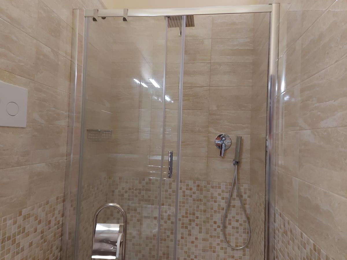 Camera Tripla con Bagno Privato