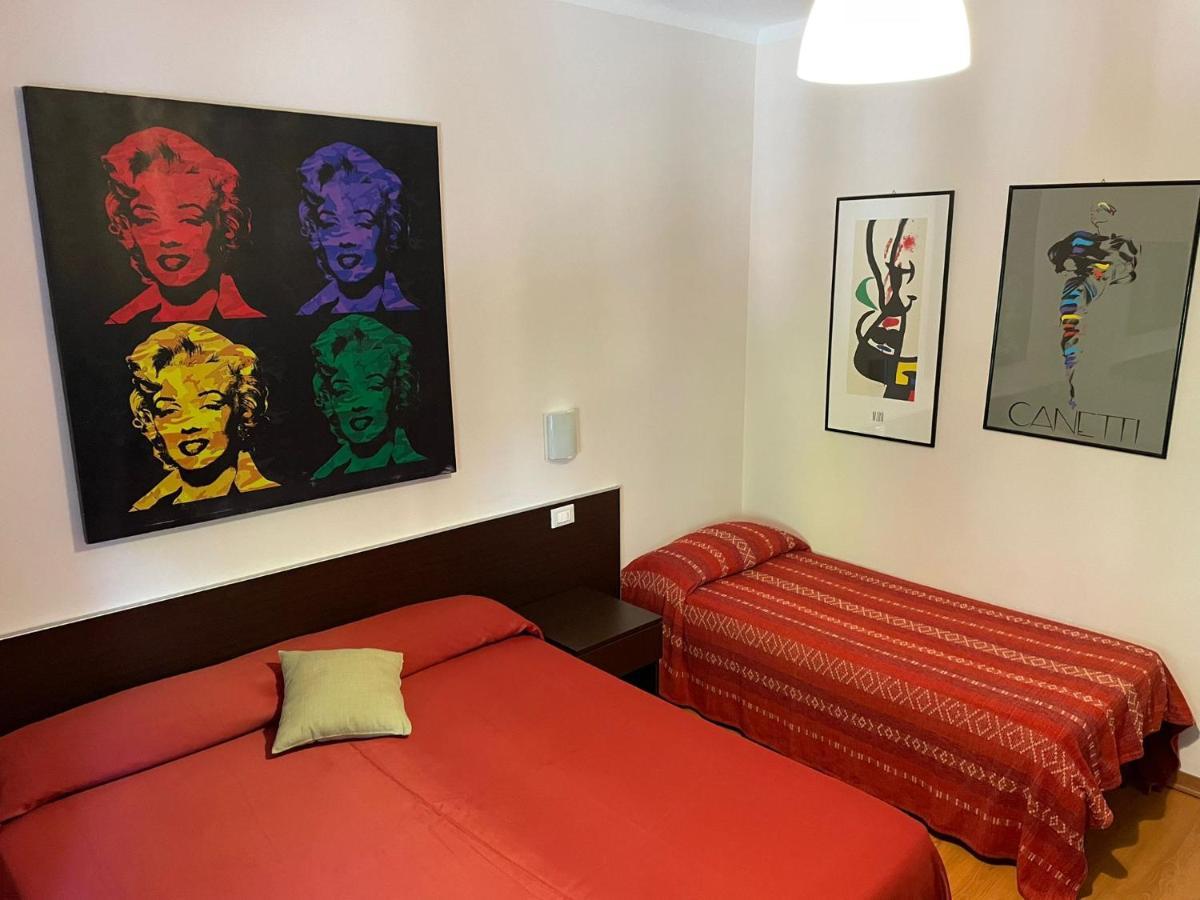 Classic Triple Room,1130862429:JPEG