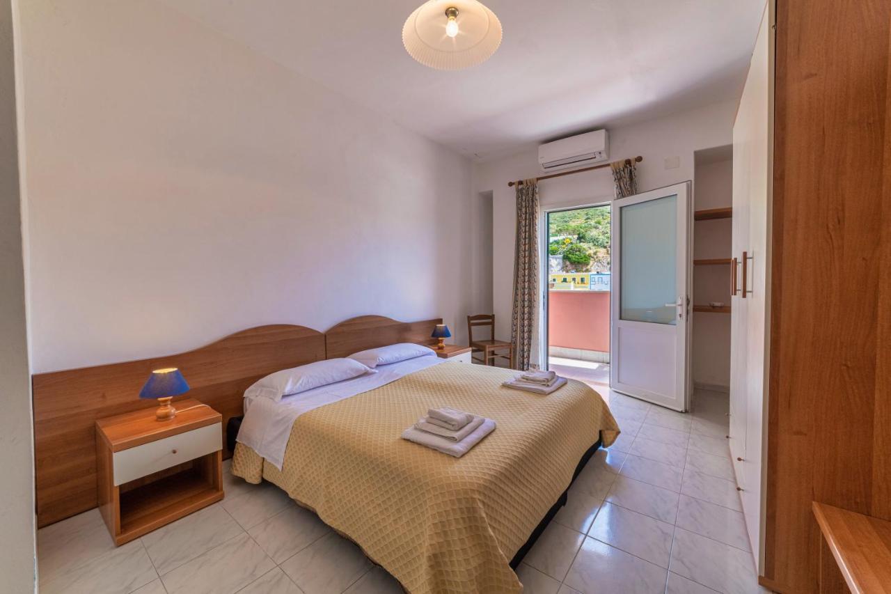 Double or Twin Room,1134554419:JPEG