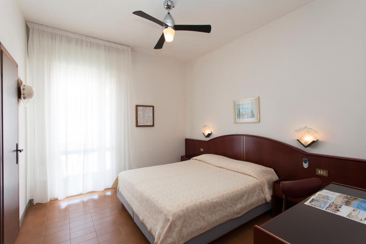 Double Room,1140234403:JPEG