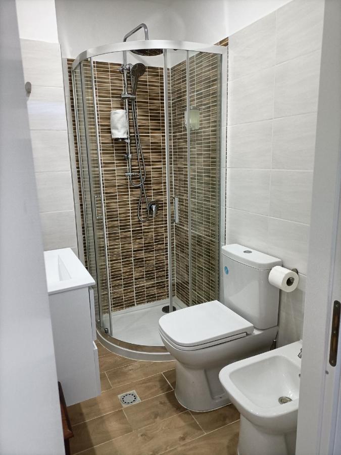 Deluxe Double or Twin Room with City View and Balcony