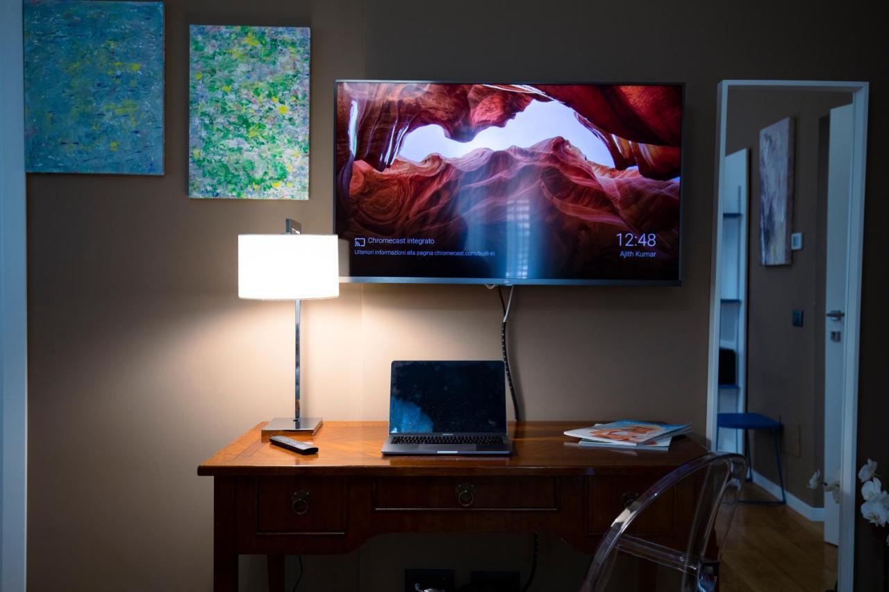 Deluxe Double Room with Balcony and Sea View,1174129377:JPEG