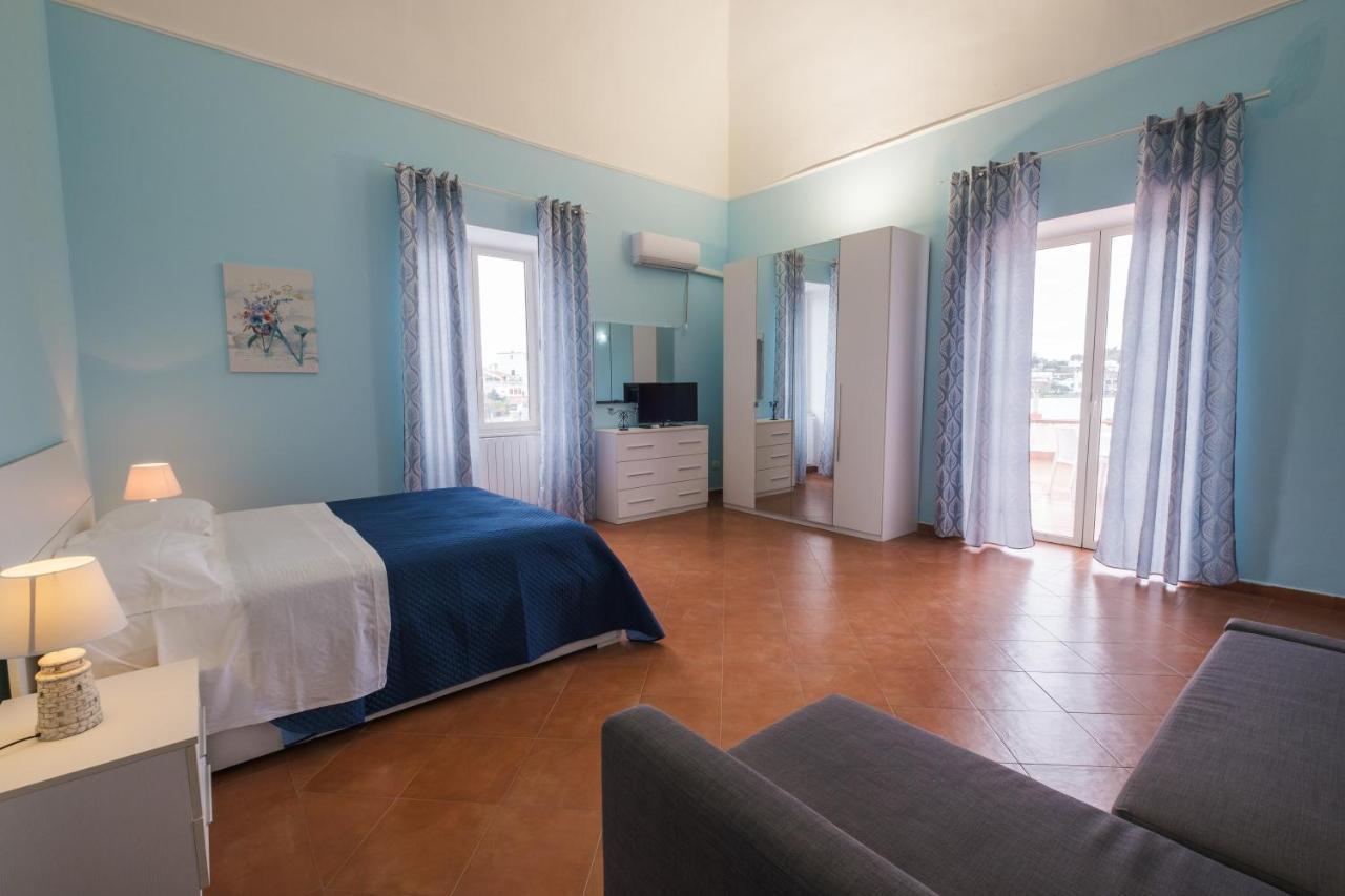 Appartamento con 1 Camera da Letto, Vista Mare e Terrazza