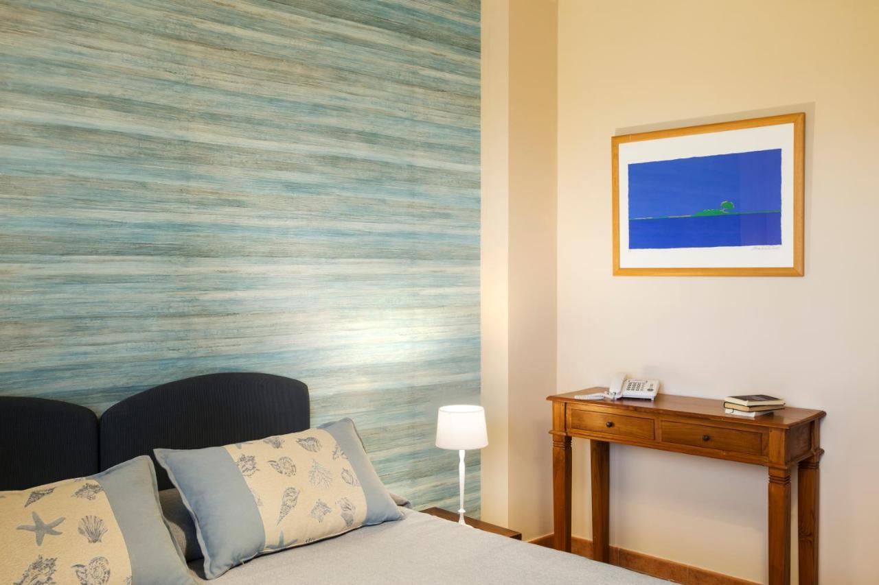 Standard Double Room,747080834:JPEG