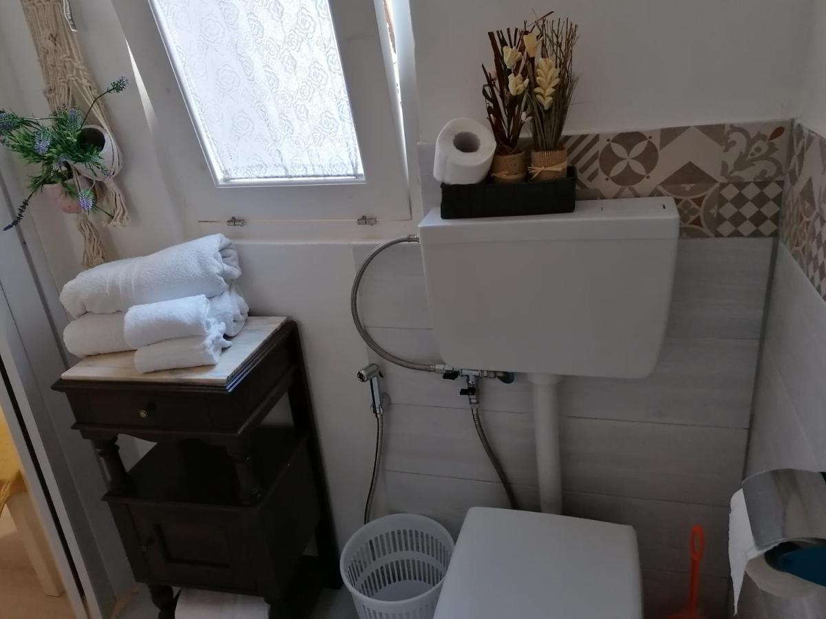 Camera Deluxe (2 Adulti + 1 Bambino)