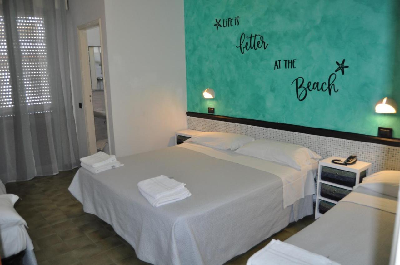 Triple Room,1207242577:JPEG