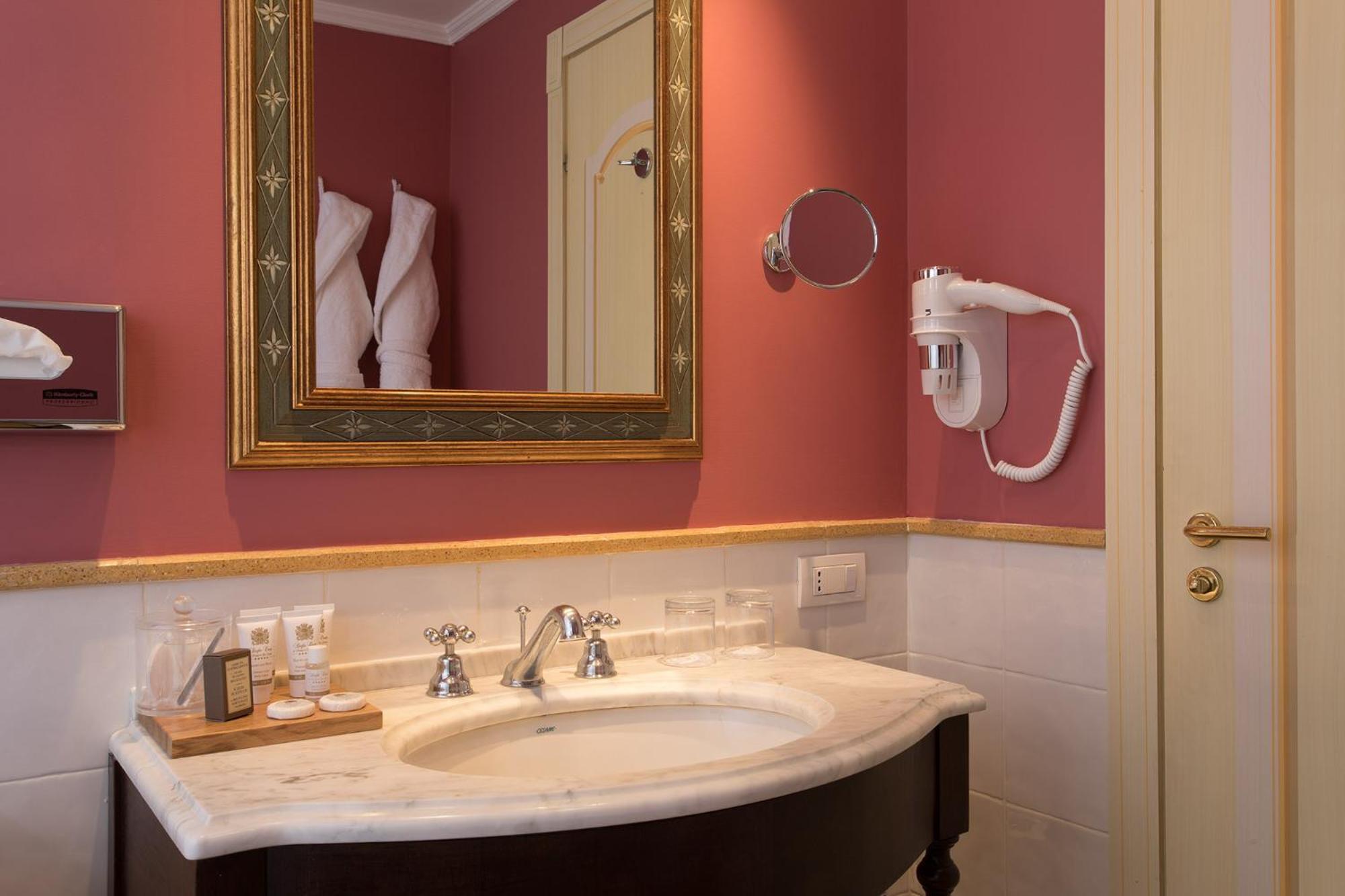 Junior Suite con Vista Piscina