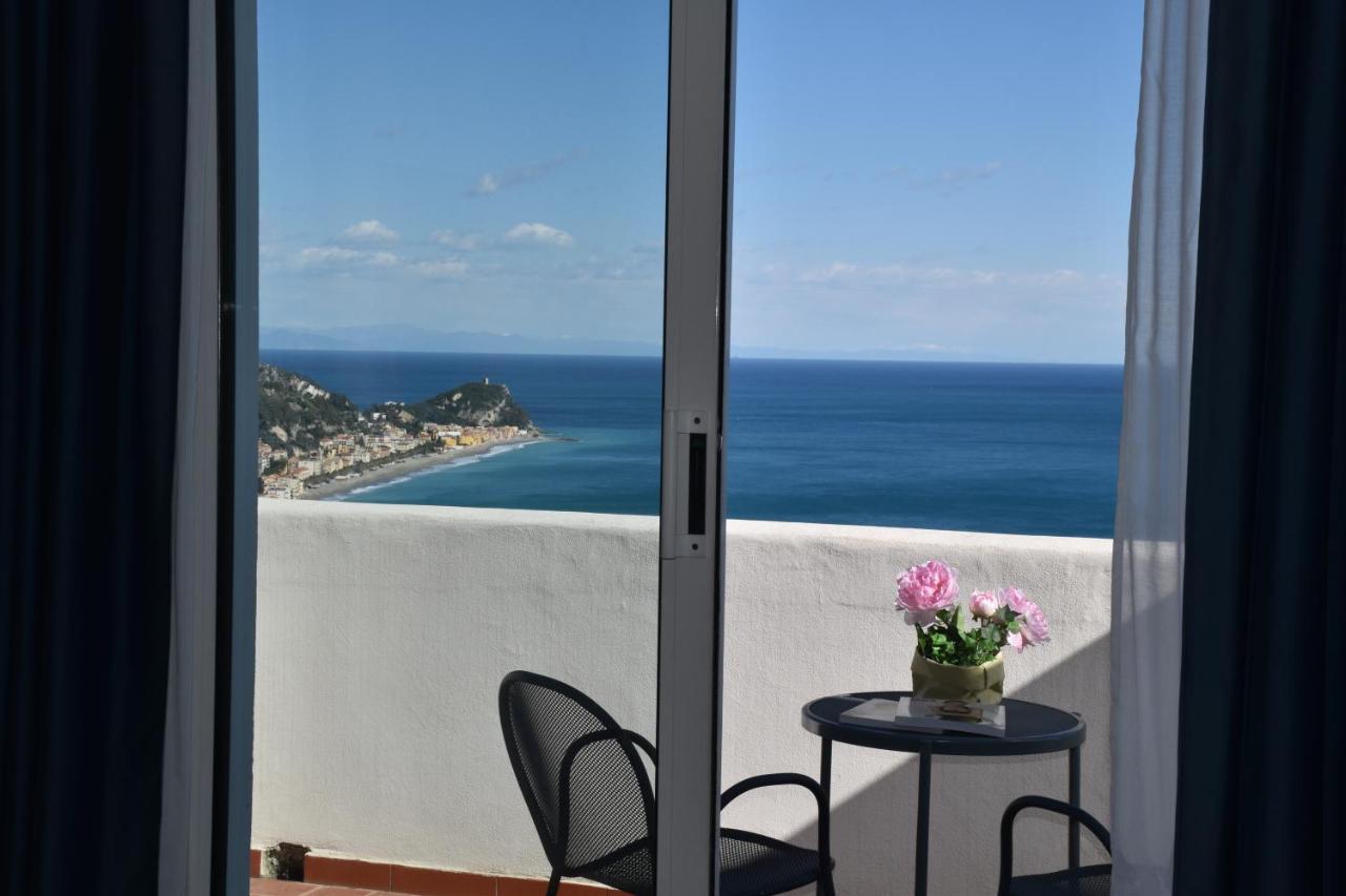 Suite Deluxe con Vista Mare