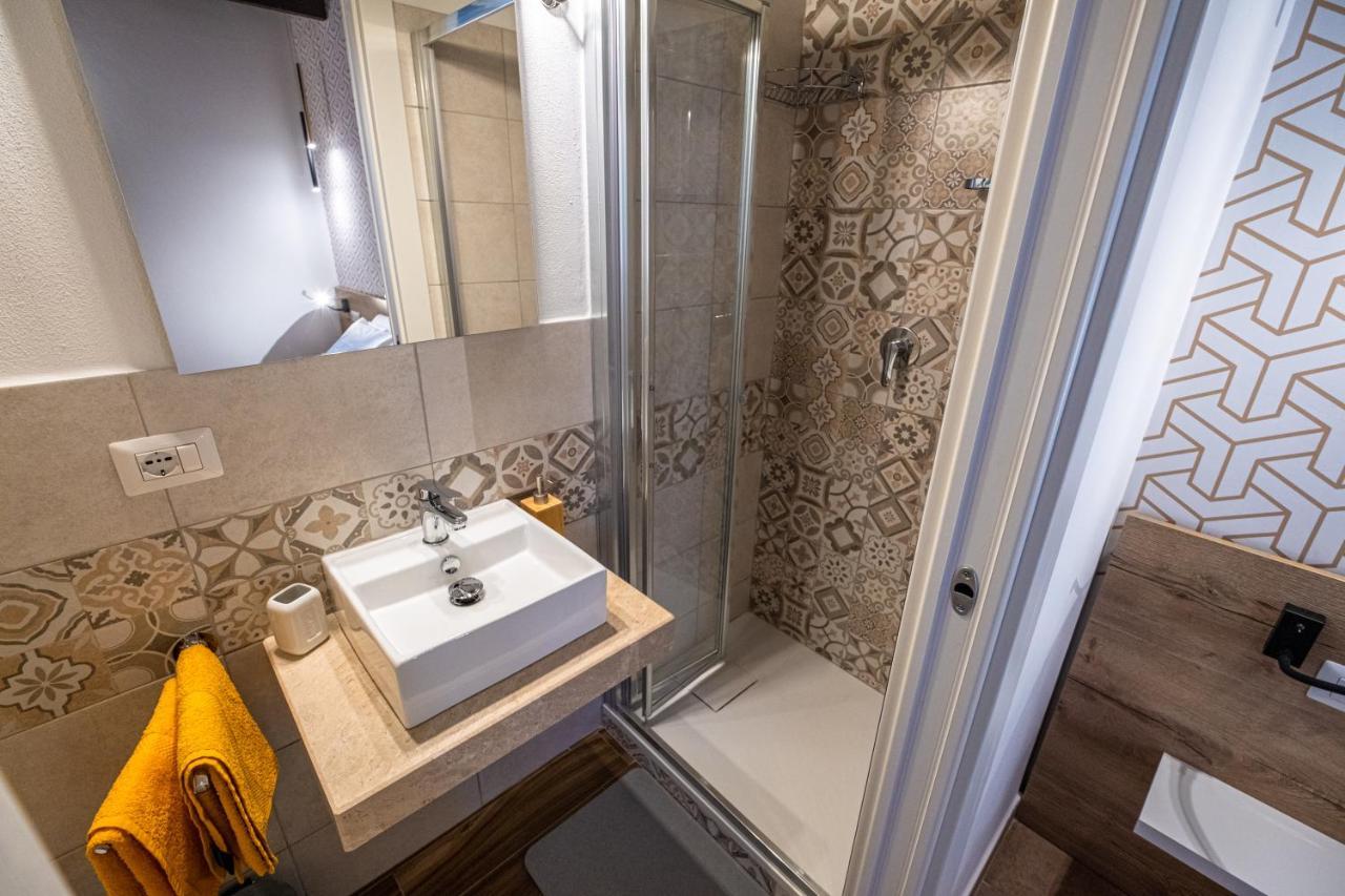 Camera Matrimoniale con Bagno Privato
