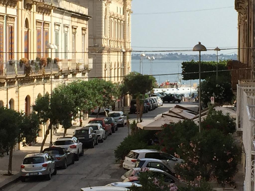 Camera Tripla con Balcone