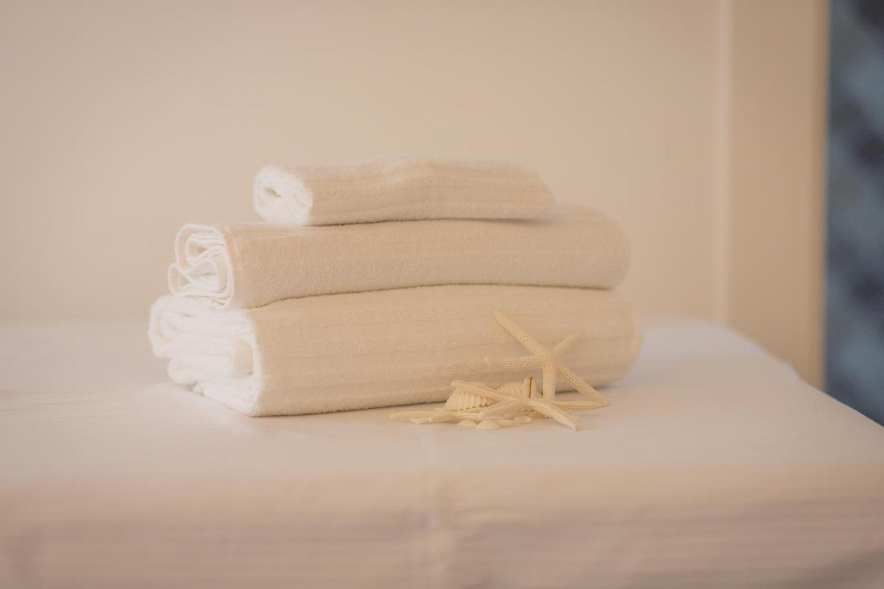 Deluxe Quadruple Room,1299765196:JPEG