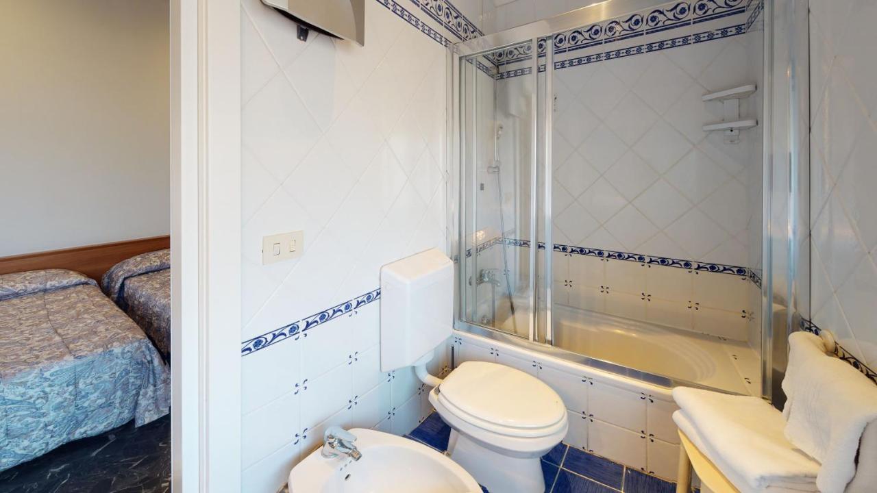 Double Room,1318663309:JPEG