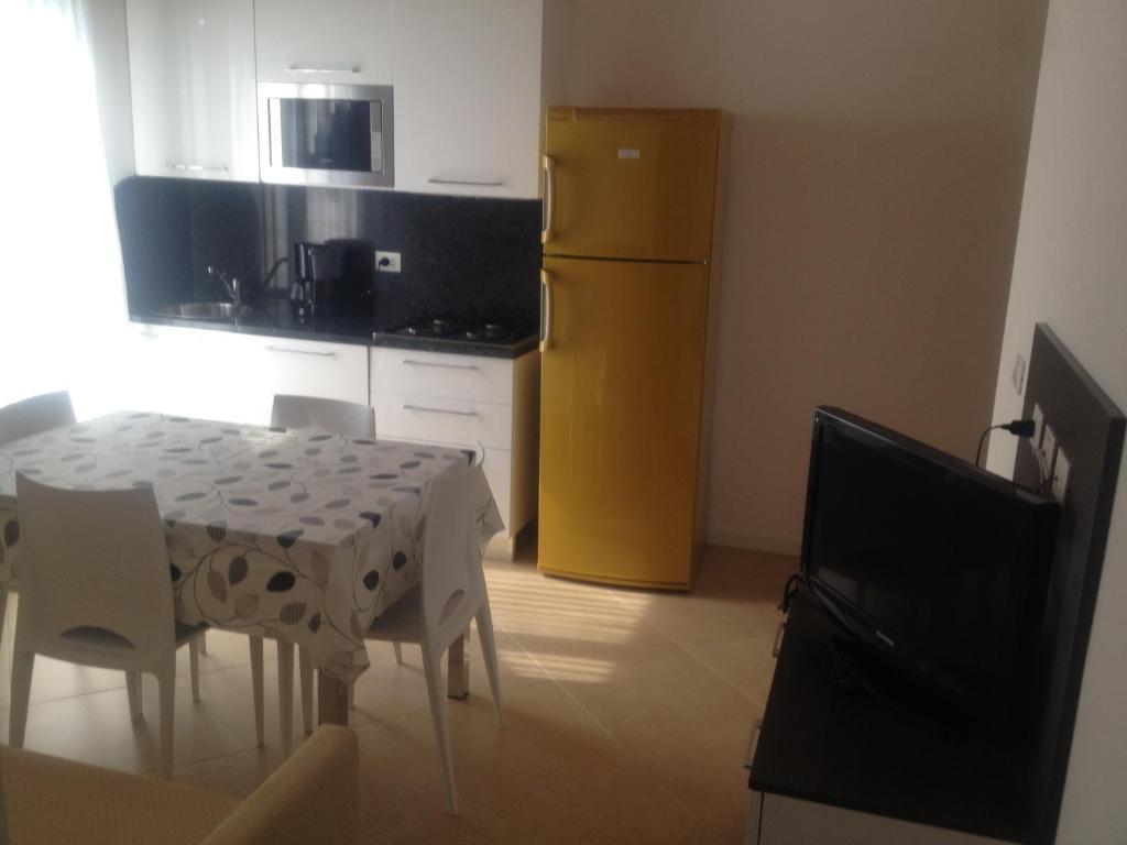 Two-Bedroom Apartment,28311782:JPEG