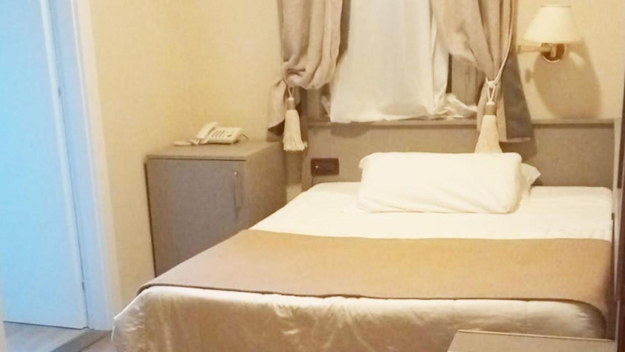 Single Room,1680582024:JPEG