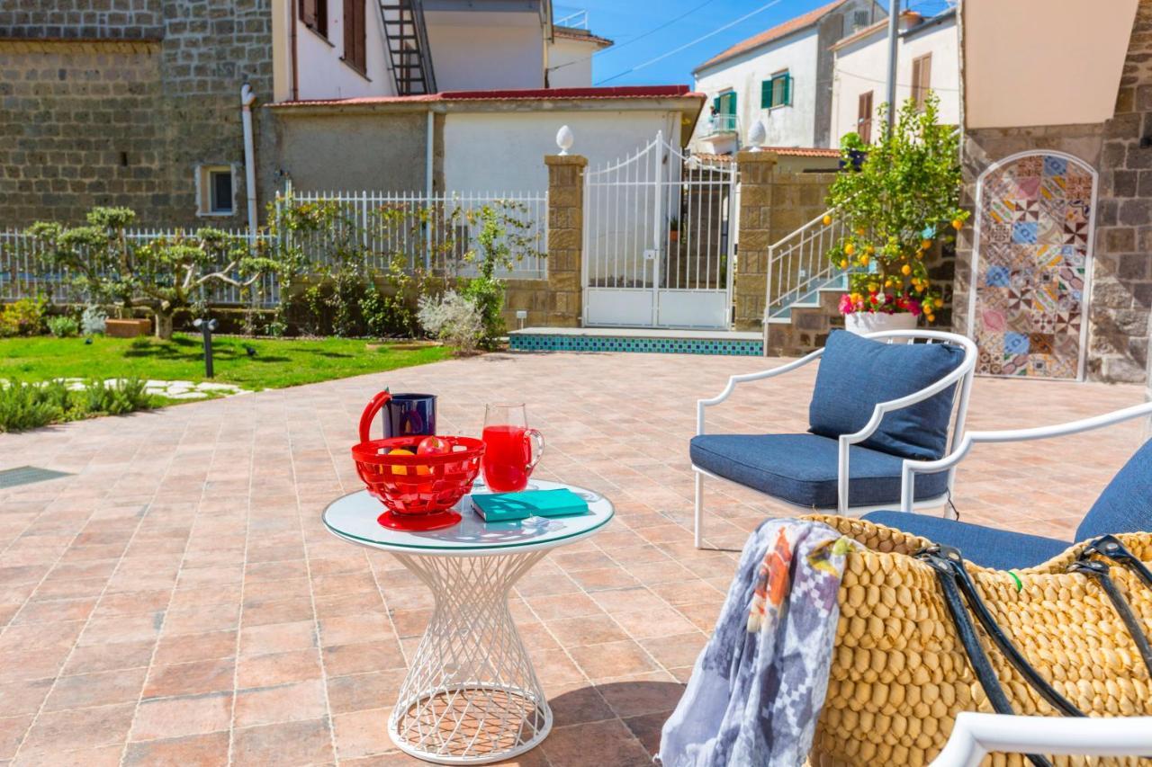 Villa con Vista Mare