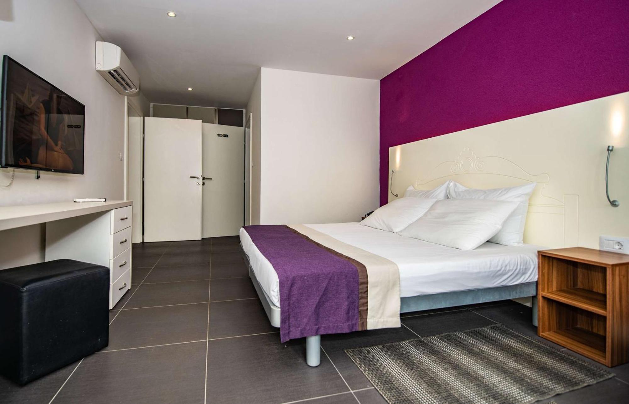 Premium Two-Bedroom Apartment Sea Side