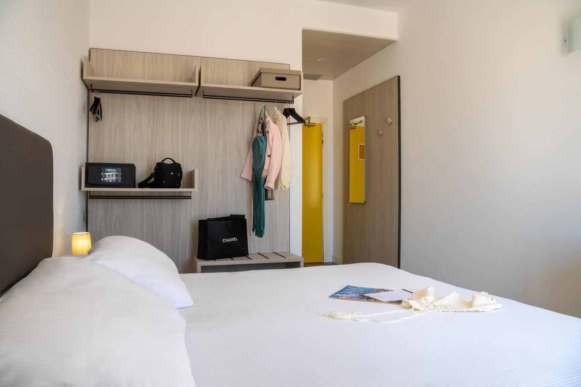 Double Room Terrace Sea View