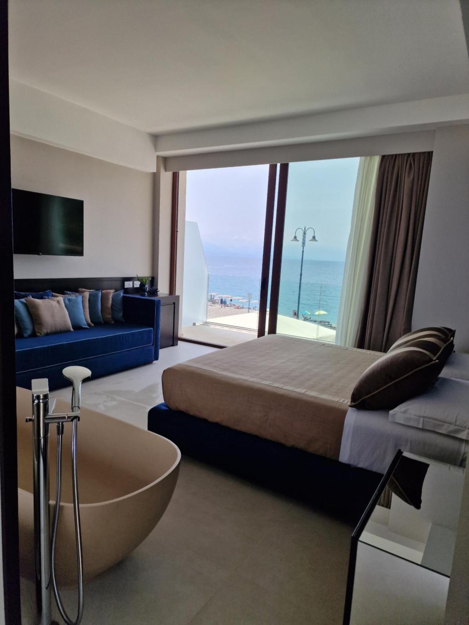 Junior Suite Prestige con Vista Mare