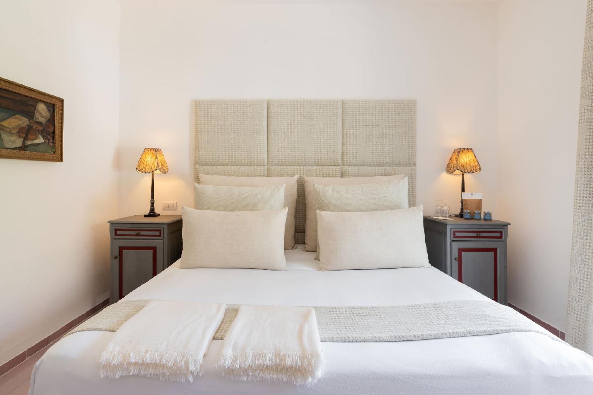 Superior Double Room with Garden View,1567039883:JPEG