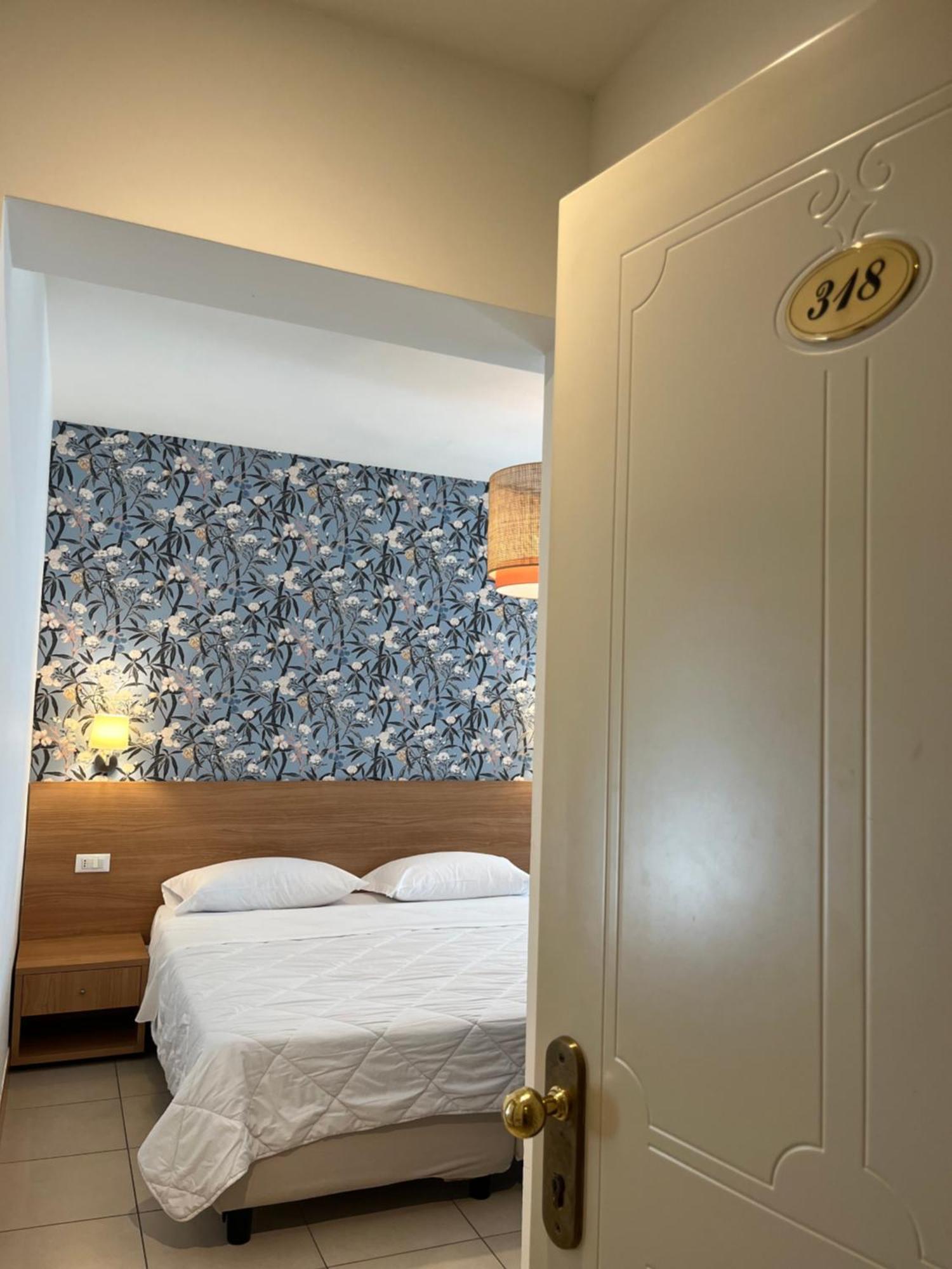 Superior Double or Twin Room,1567174106:JPEG