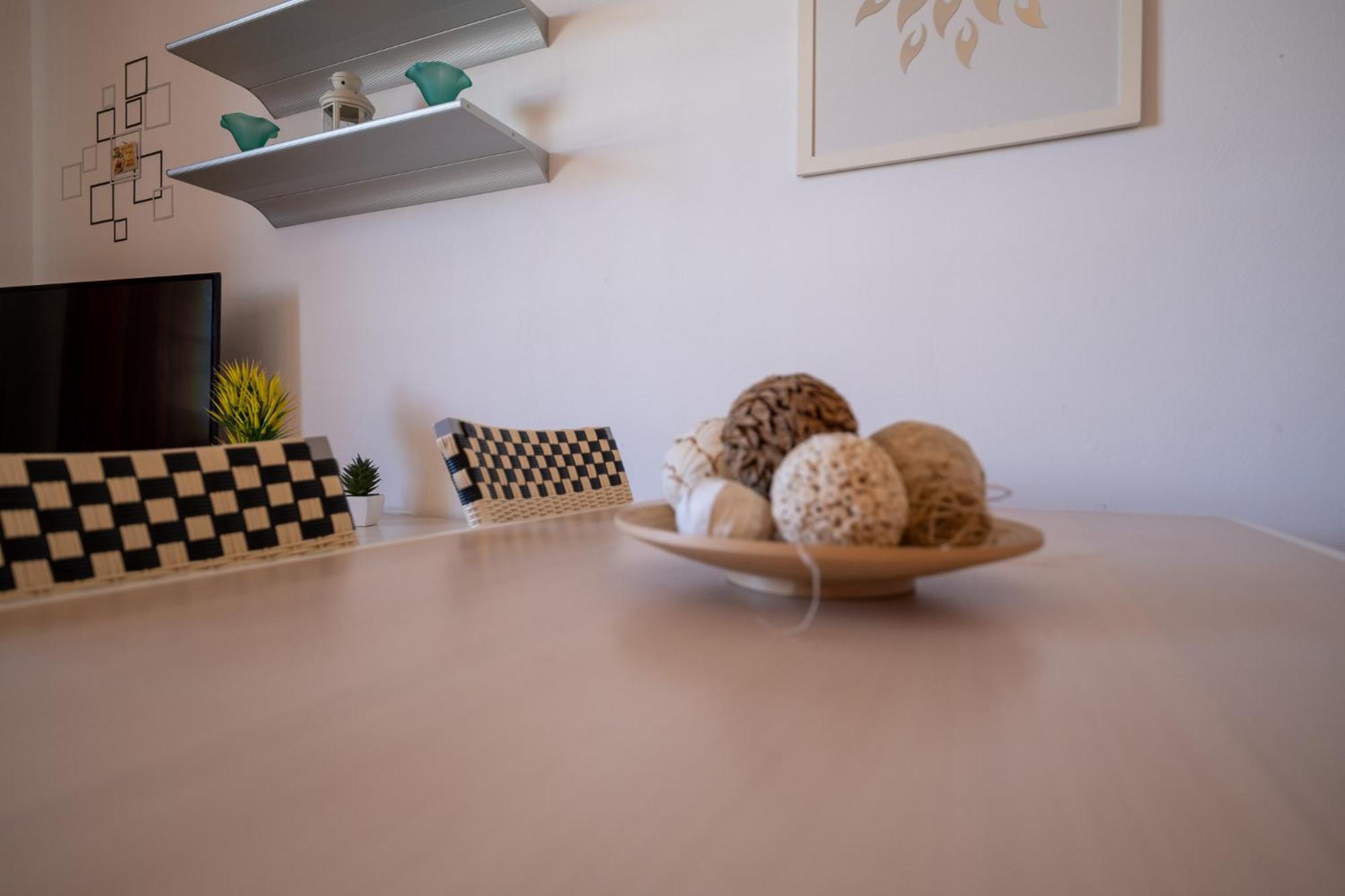 Standard Apartment,1587580694:JPEG