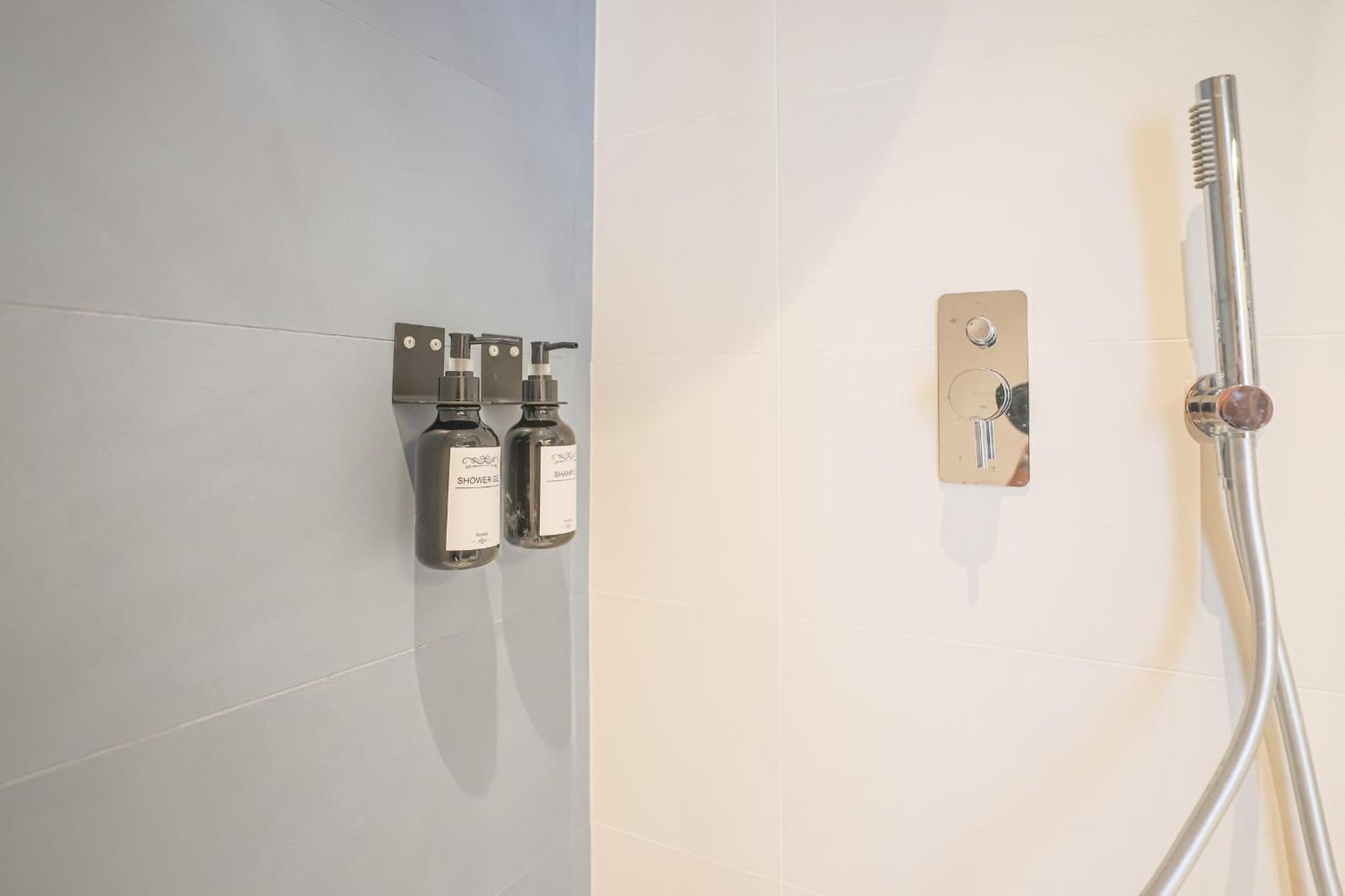 Camera Matrimoniale con Bagno Privato