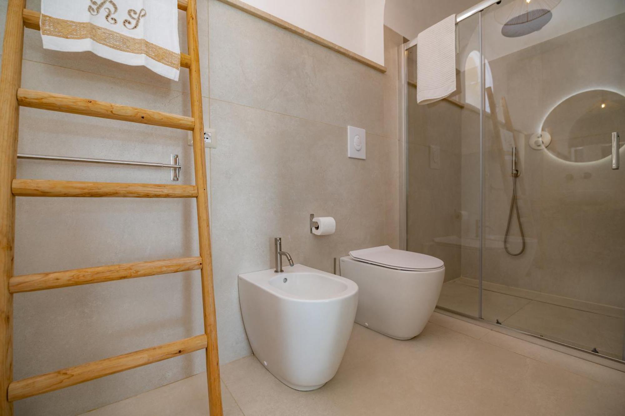 Deluxe Triple Room with Sea View,1602693243:JPEG