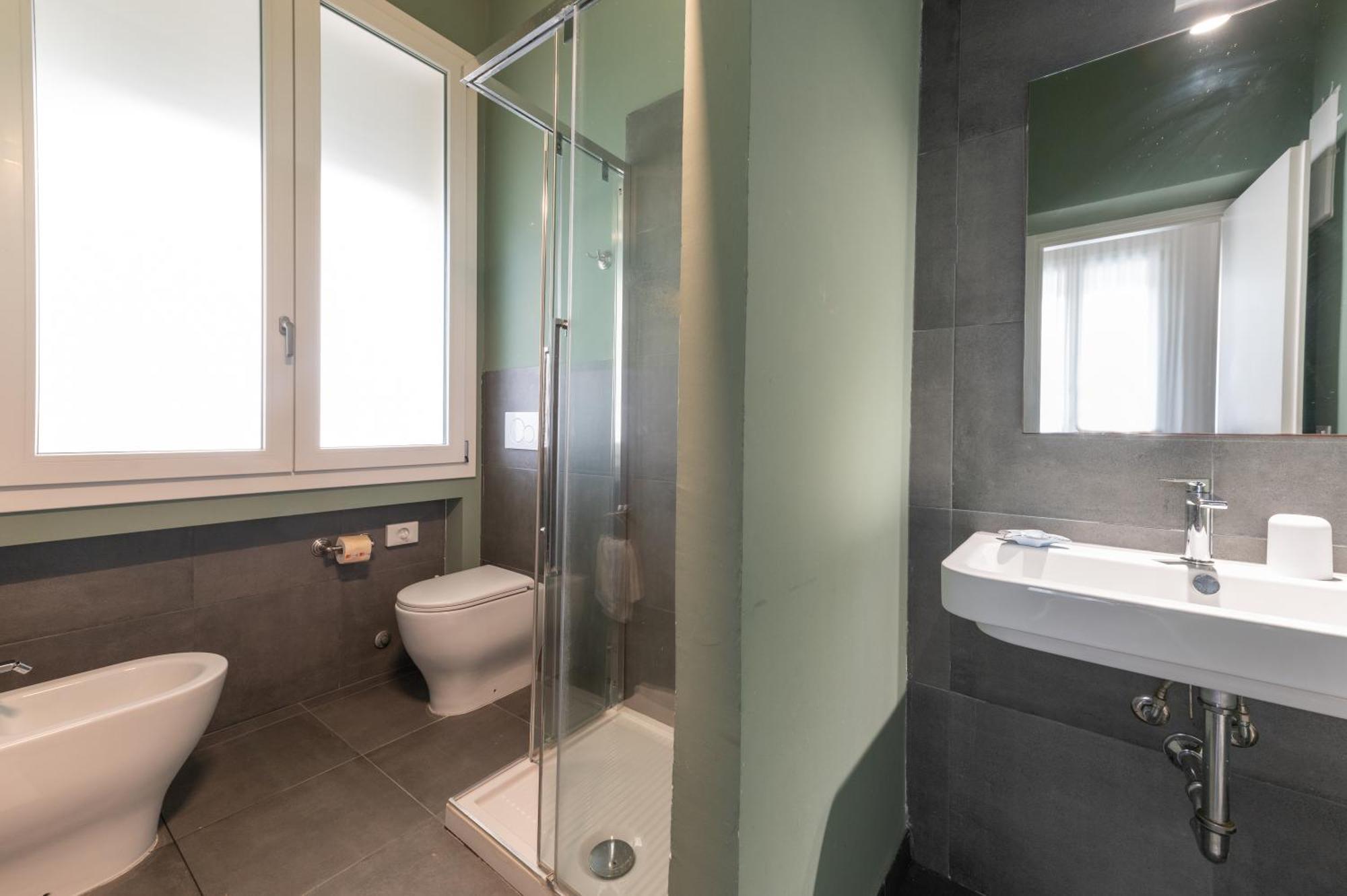 Standard Triple Room,1626410615:JPEG
