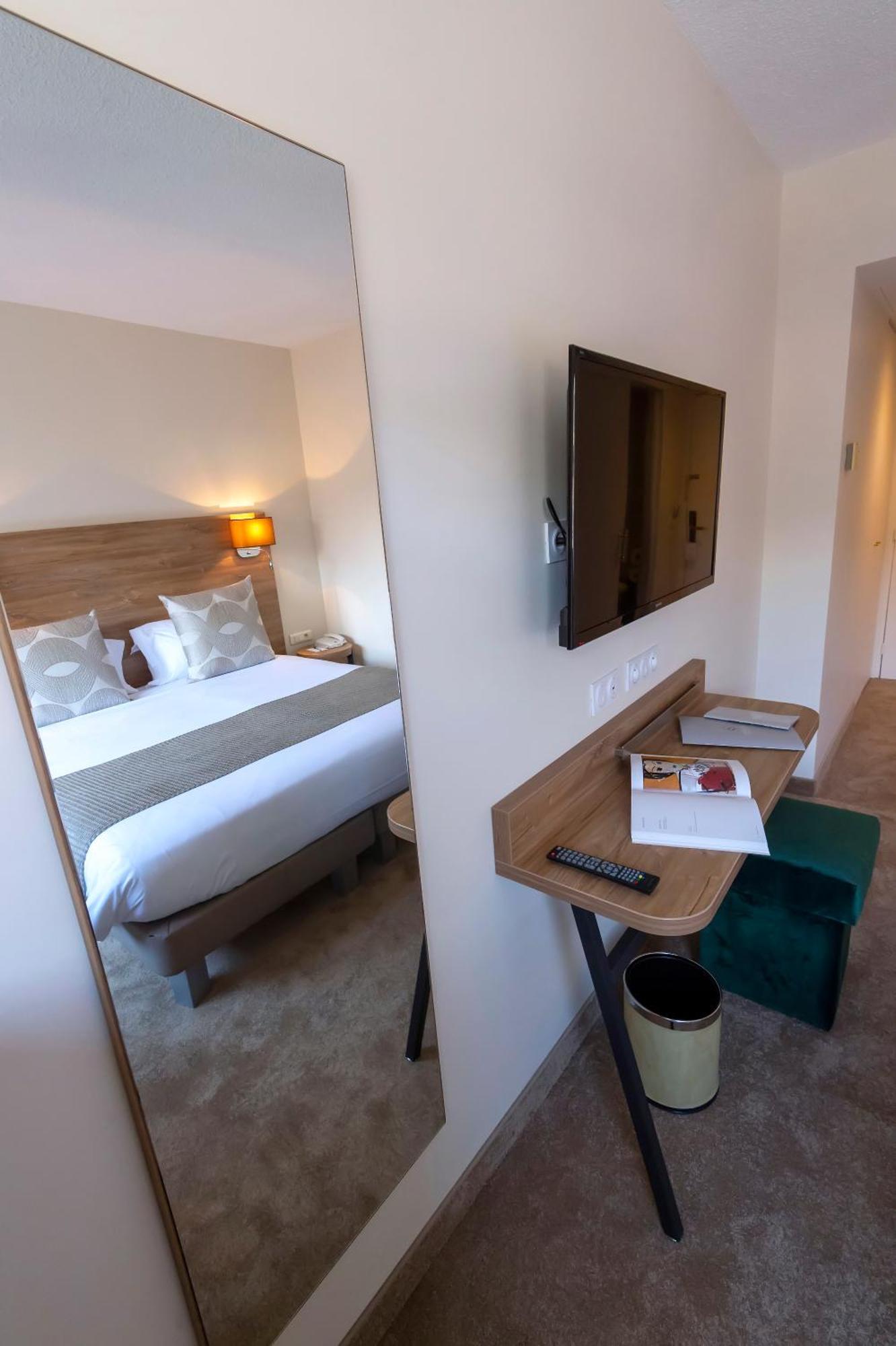 Classic Double or Twin Room