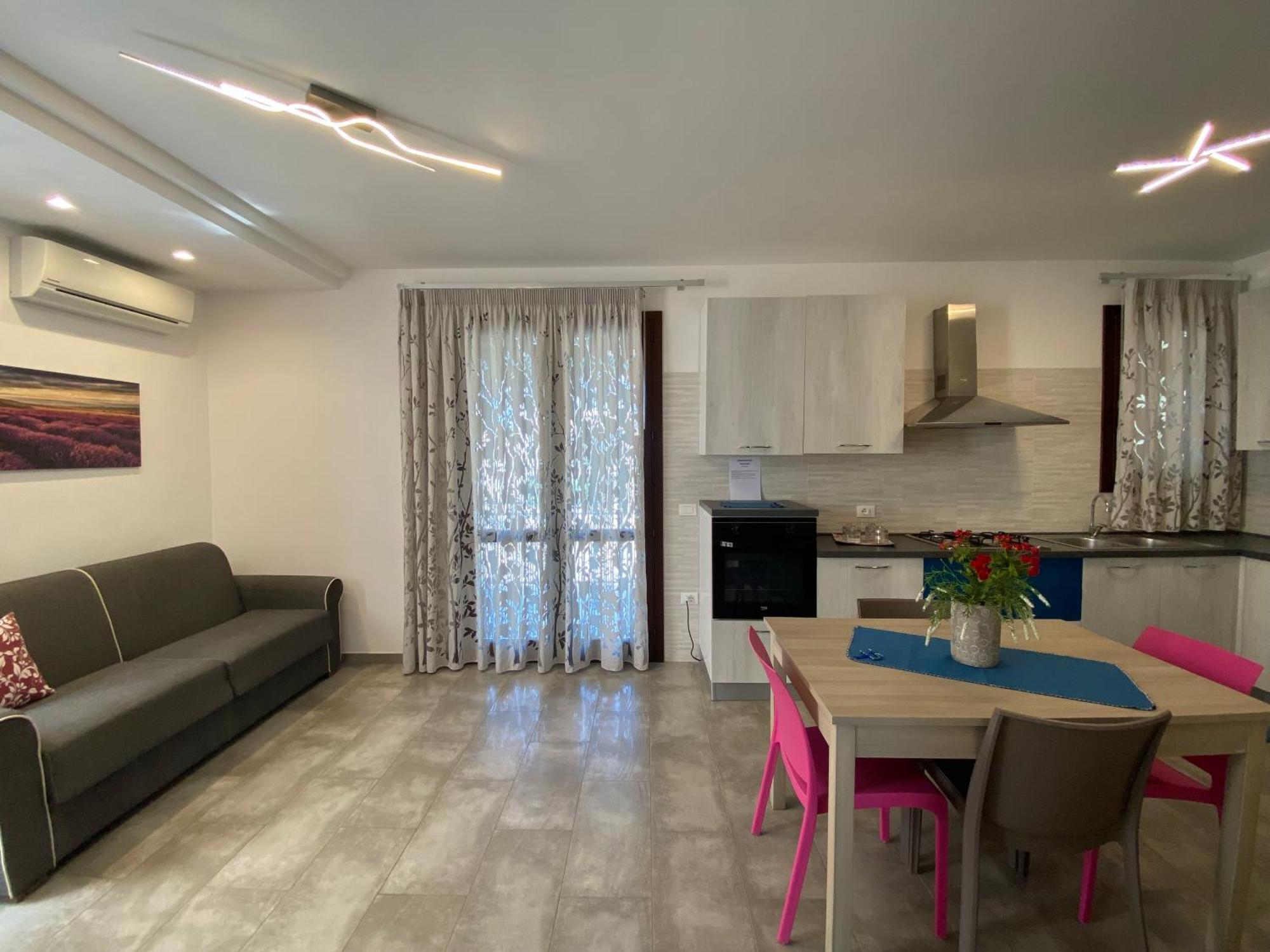 Appartamento Deluxe con 2 Camere da Letto e Balcone