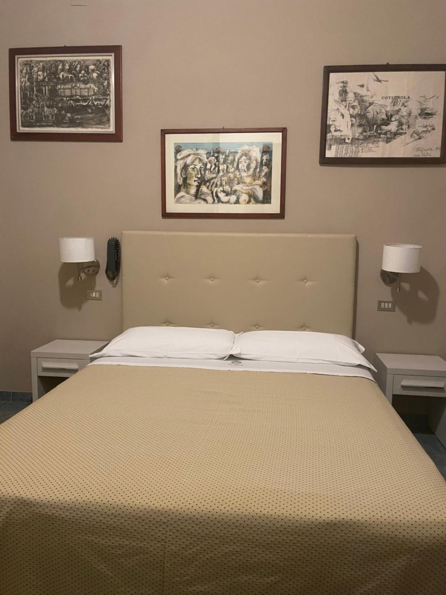 Standard Double Room,1658790171:JPEG