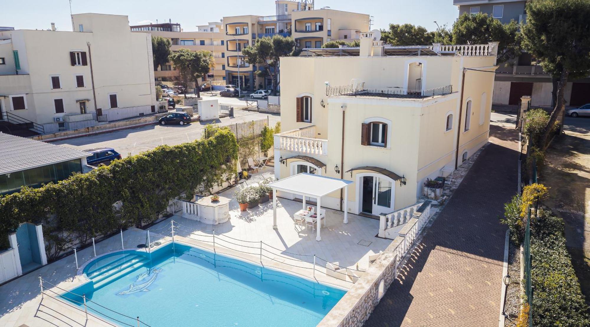 Villa con 2 Camere da Letto
