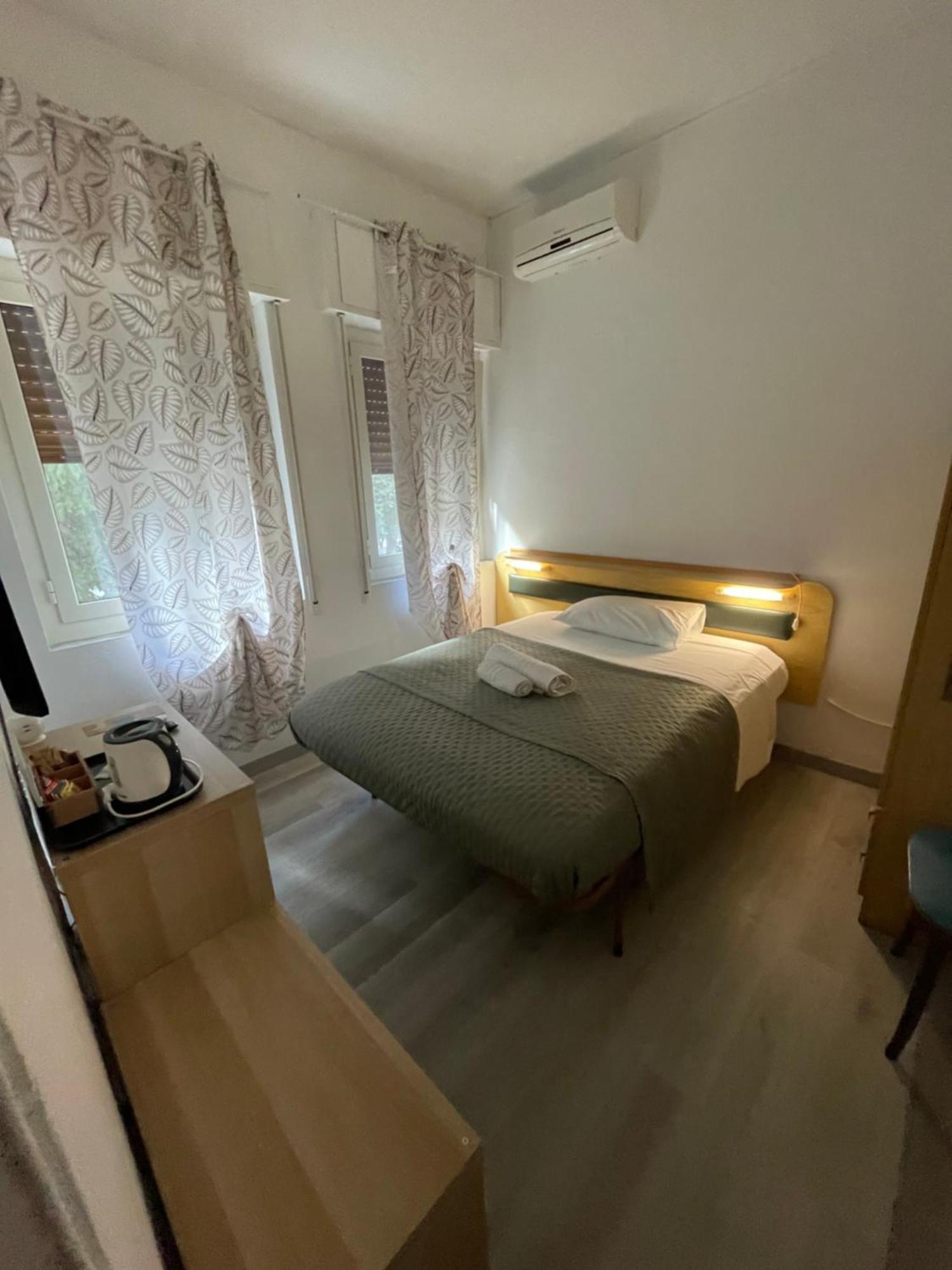 Camera Singola con Bagno Privato