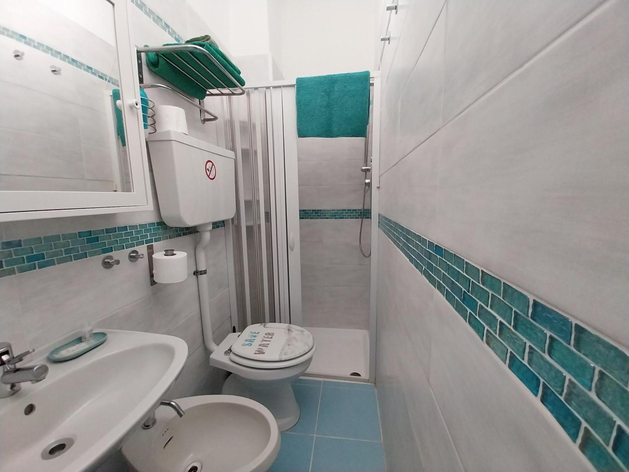 Camera Singola con Bagno Privato