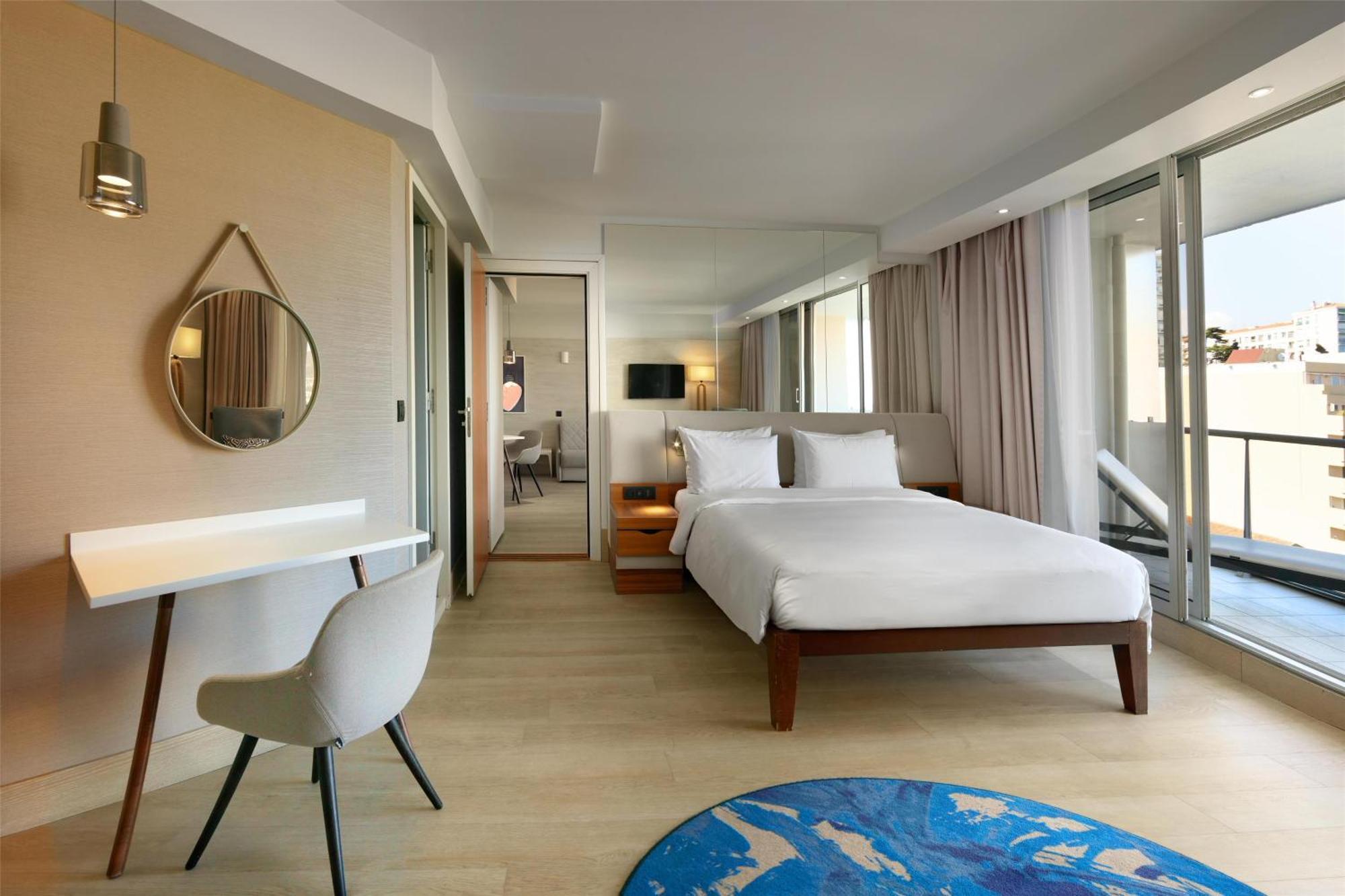 Junior Suite con Terrazza e Vista Baia