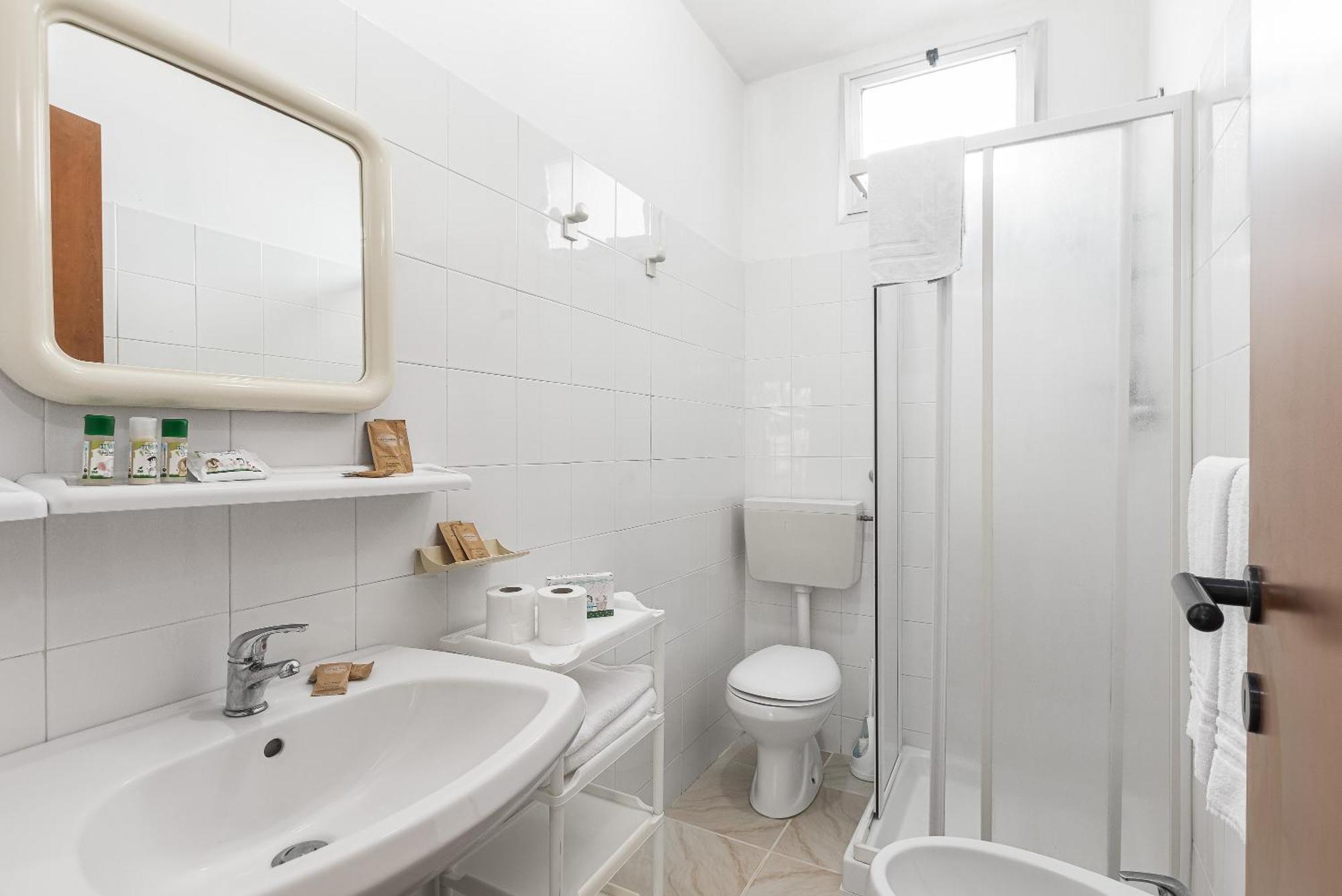 Family Bungalow,1681757254:JPEG