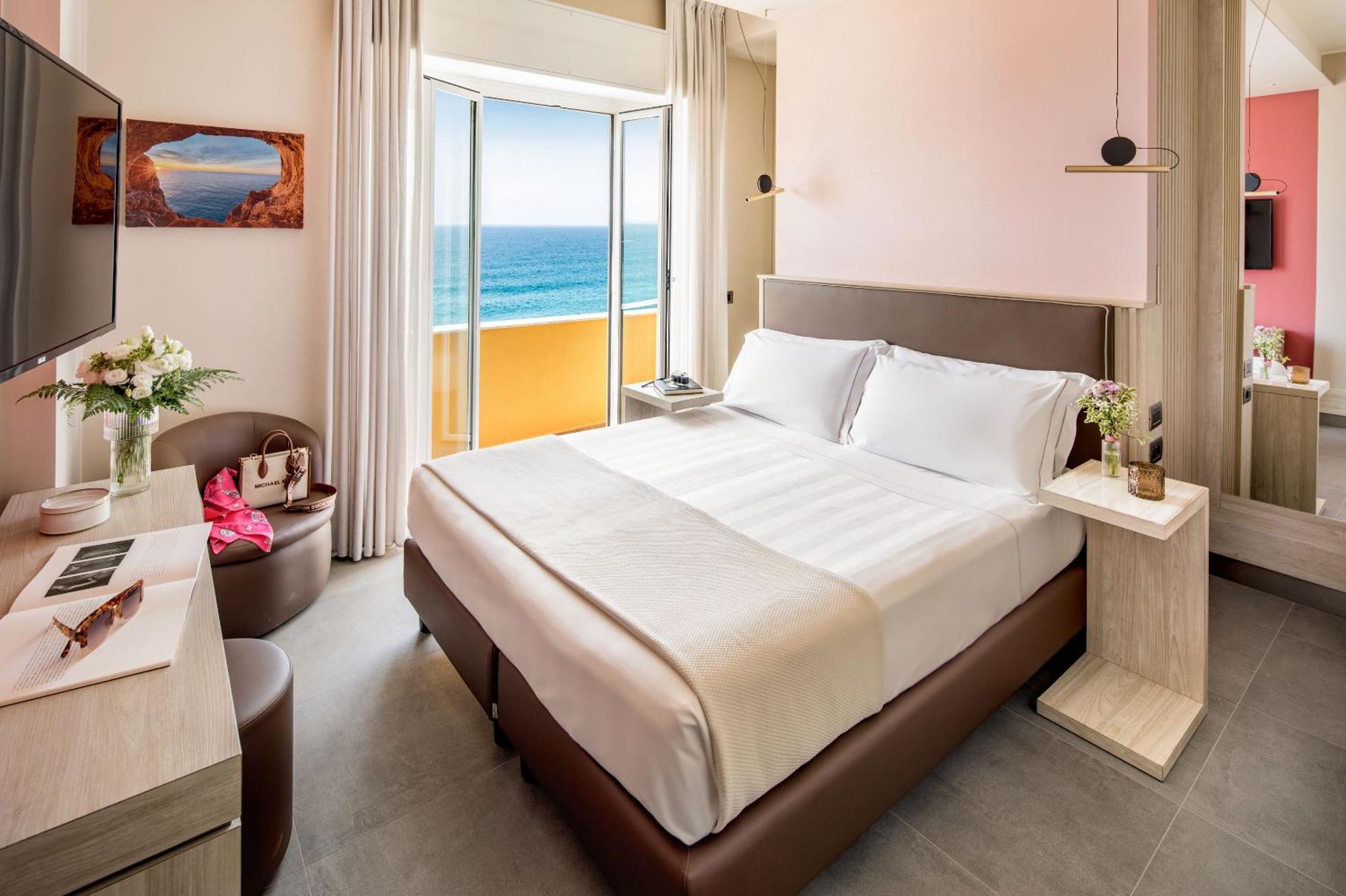 Superior Double Room Sea View
