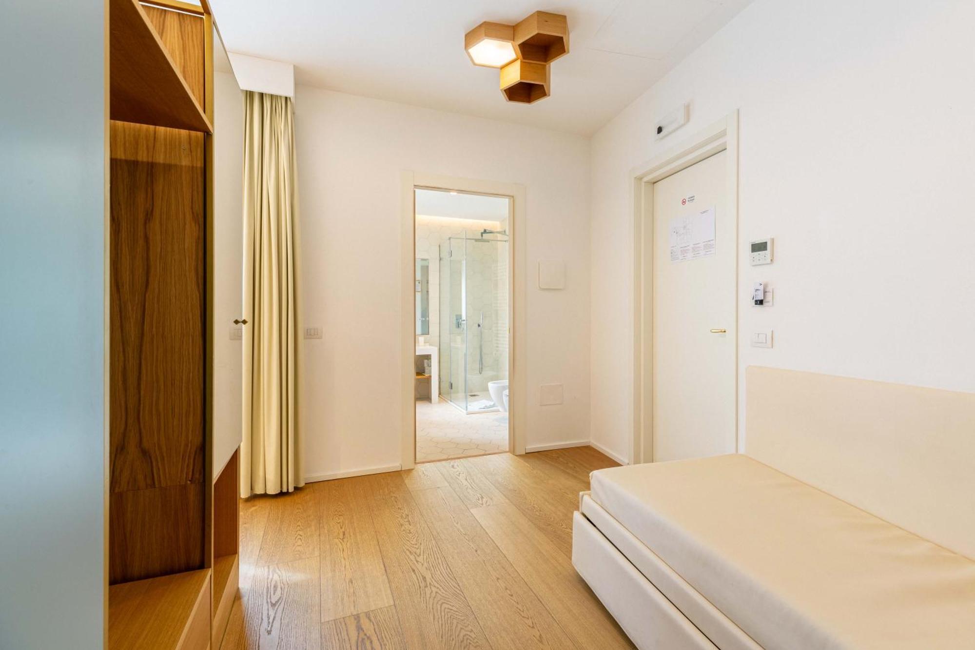 Junior Suite,1699181025:JPEG