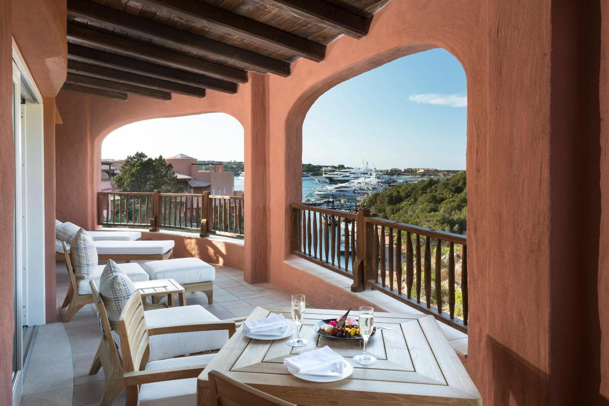 Premium Suite Kind Size Bed Sea View Terrace