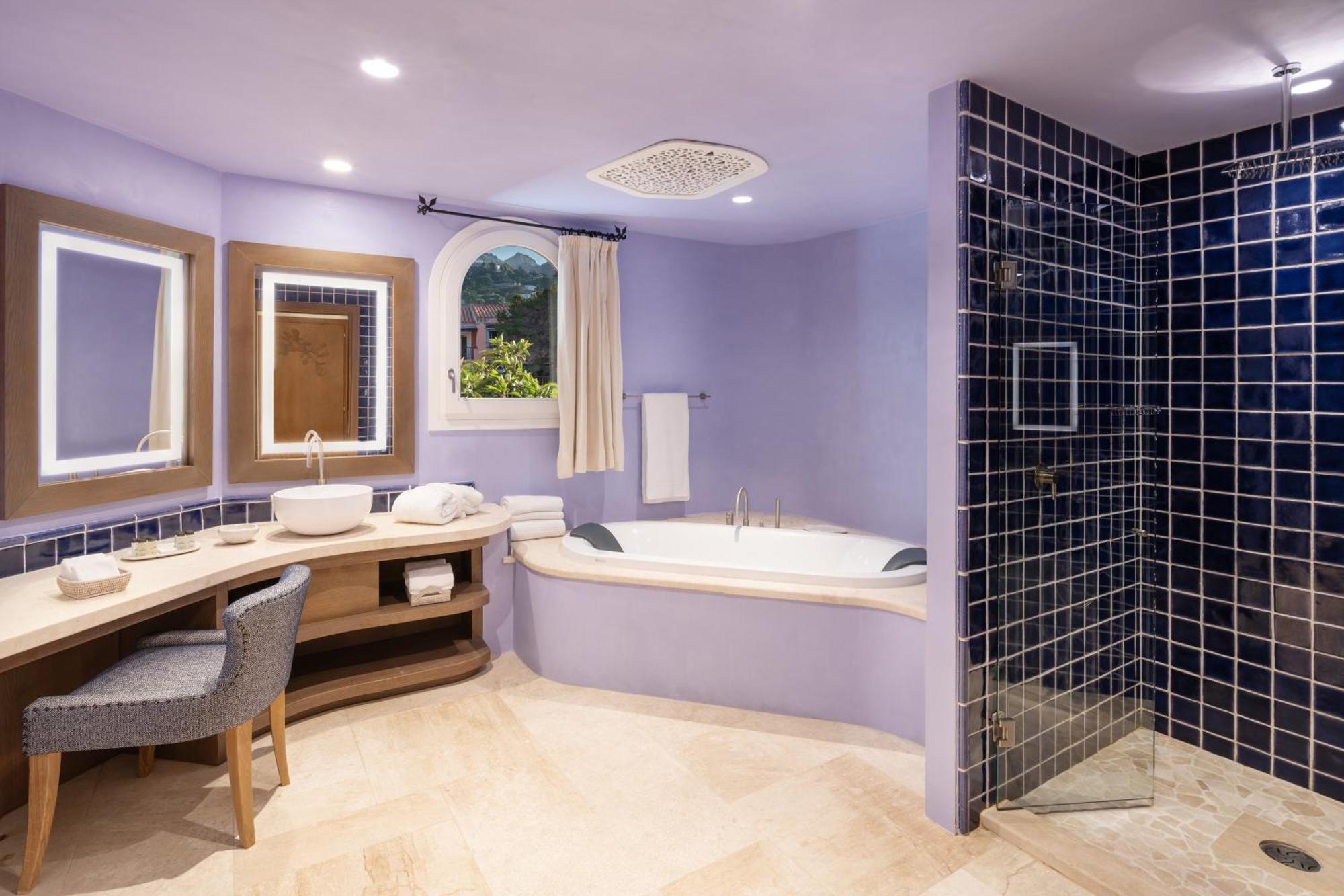 Premium Suite Kind Size Bed Sea View Terrace