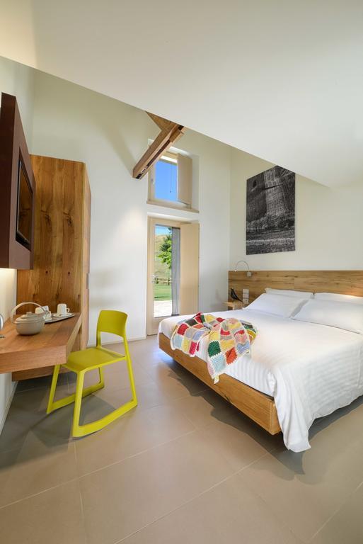 Camera Standard,174237357:JPEG