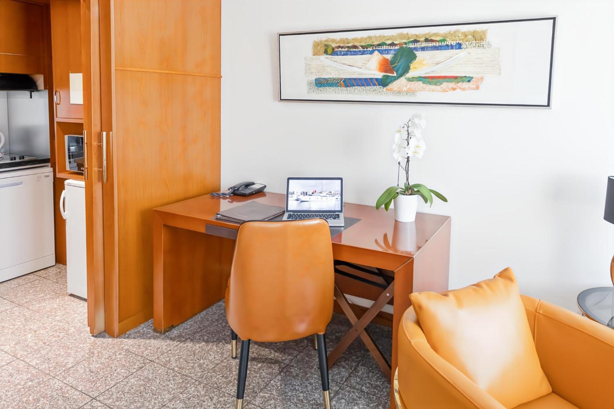 One-Bedroom Apartment 50m²