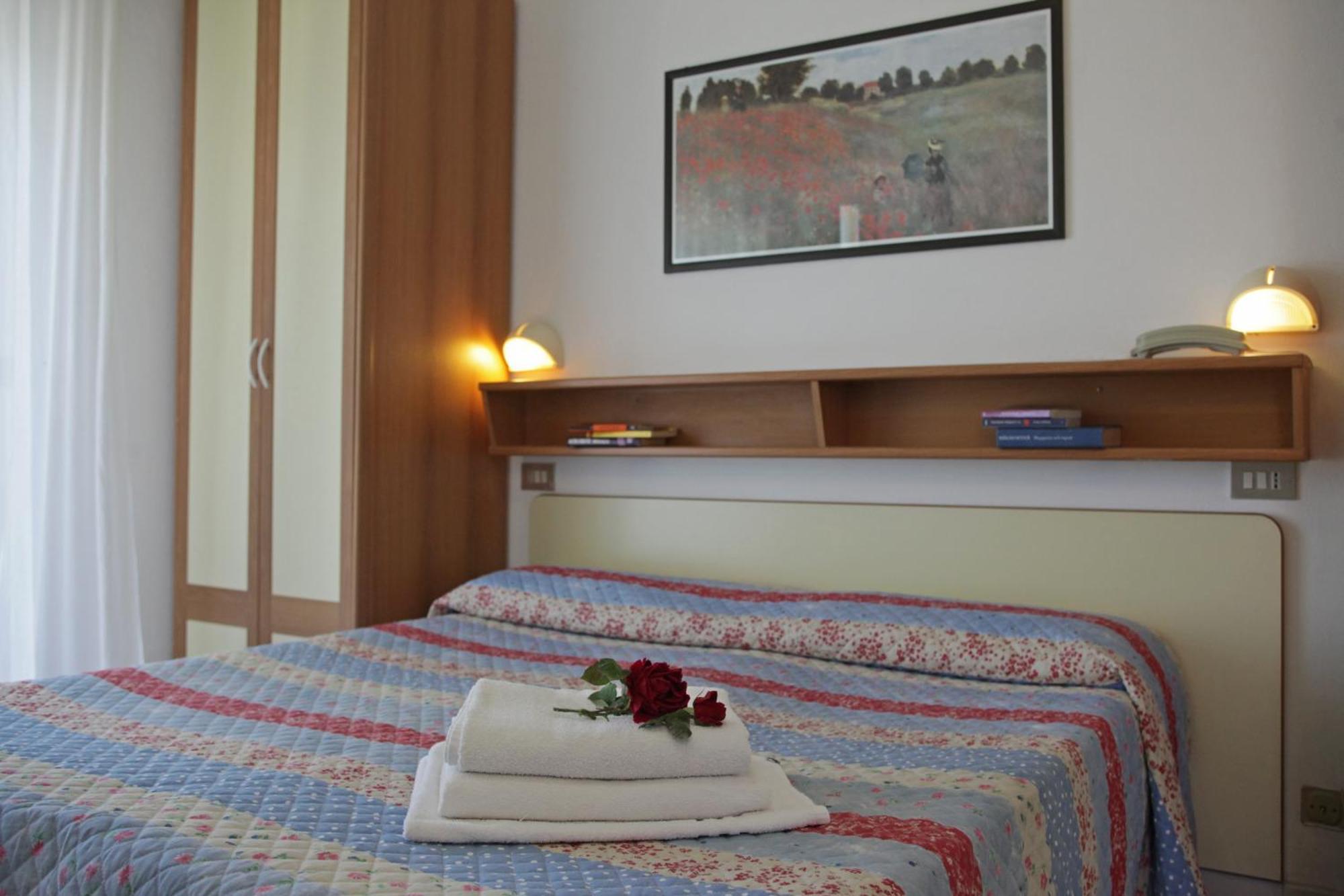 Camera Singola con Bagno Privato